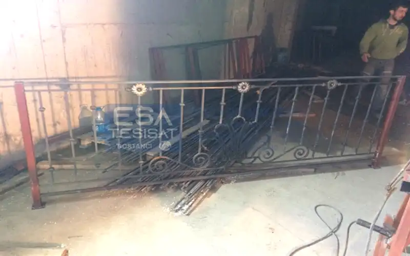 Hizmetlerimiz 12 Demir Doğrama İşleri